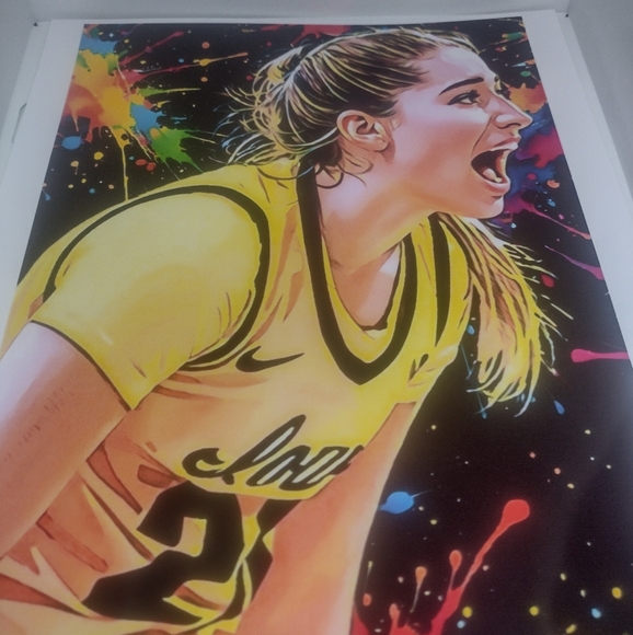 NEW! KATE MARTIN ULTRA GLOSSY 8.5x11 COLOR ART IOWA HAWKEYES BASKETBALL POSTER! - Picture 6 of 7